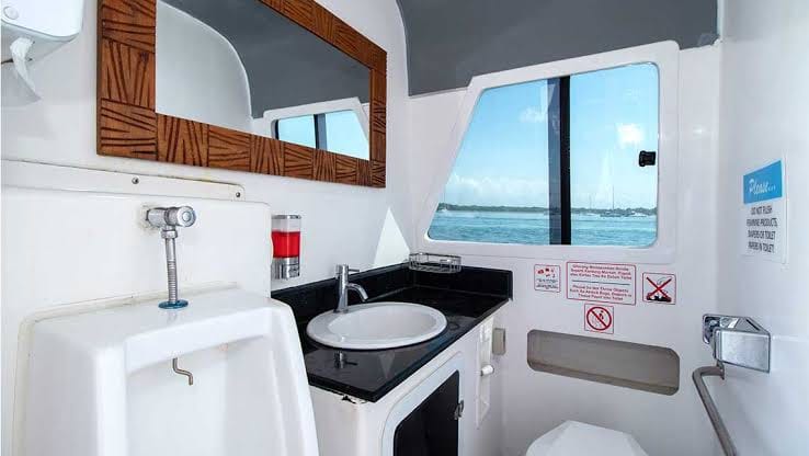 blue water expres 5